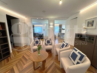 Appartamento in Vendita a Bari, 620'000€, 170 m²