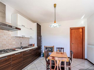 Villa bifamiliare in Vendita a Sanremo, 465'000€, 220 m², arredato