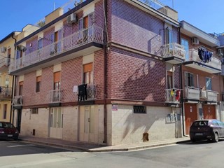 Appartamento in Vendita a San Severo, 58'000&euro;, 88 m²