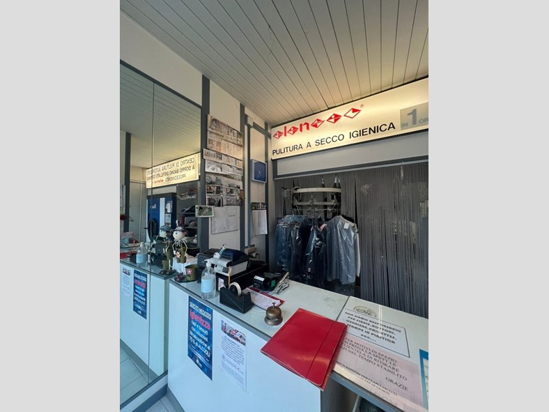 Attività commerciale in Vendita a Rovigo, 40'000€, 40 m²