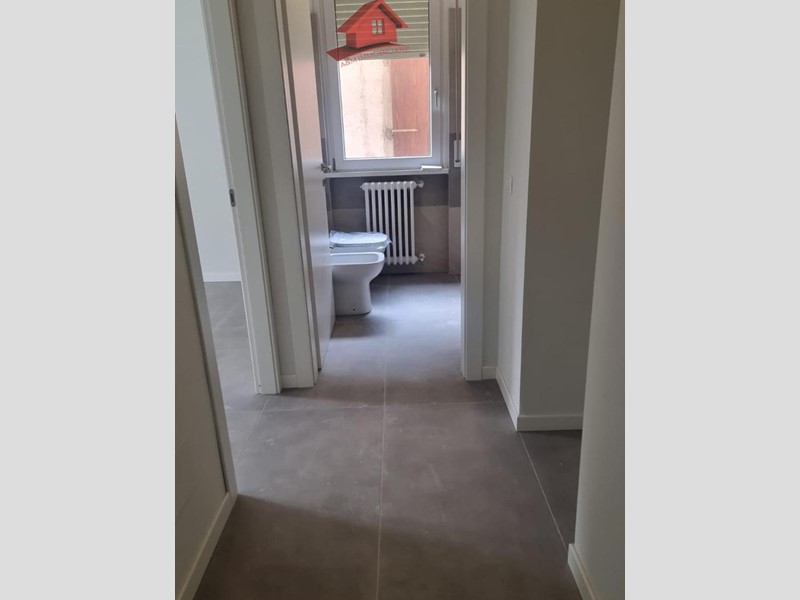 Trilocale in Vendita a Fontanella, 198'000€, 180 m²