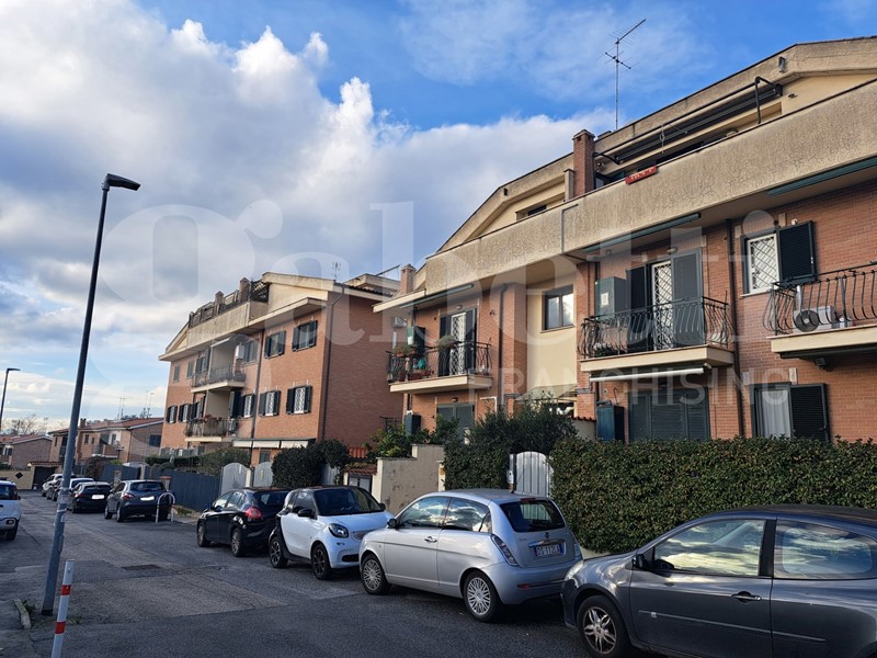 Bilocale in Vendita a Marino, 139'000€, 53 m²