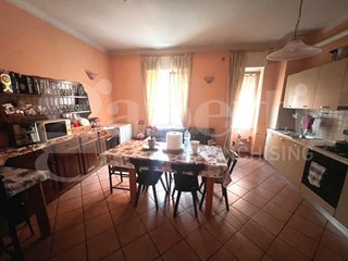 Quadrilocale in Vendita a Brescia, 249'000€, 114 m²
