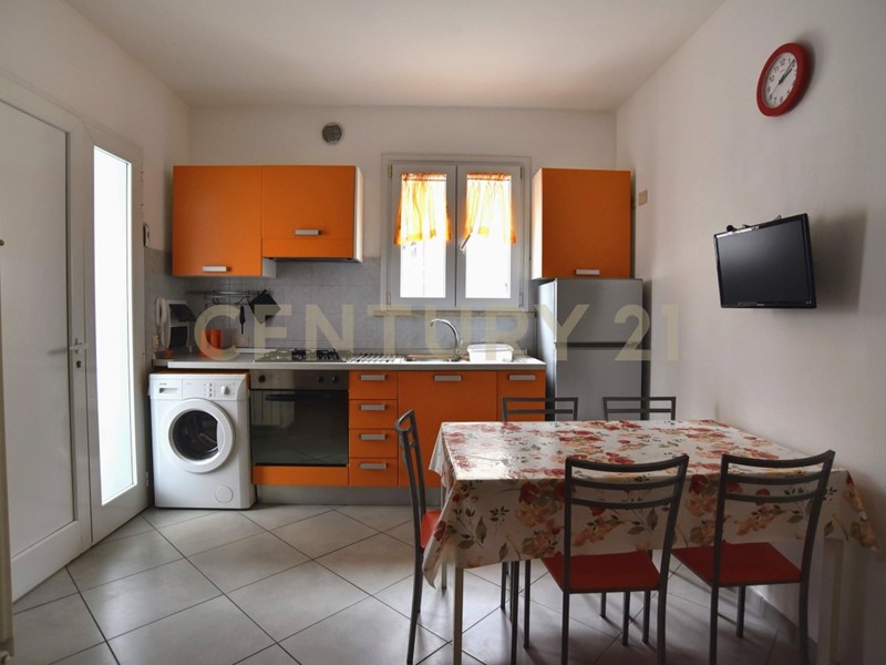 Casa Semi Indipendente in Vendita a Grosseto, zona Marina di Grosseto, 295'000€, 120 m², arredato