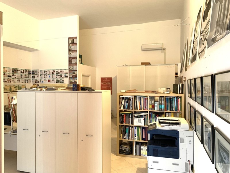 Immobile commerciale in Affitto a Anagni, 620€, 60 m²