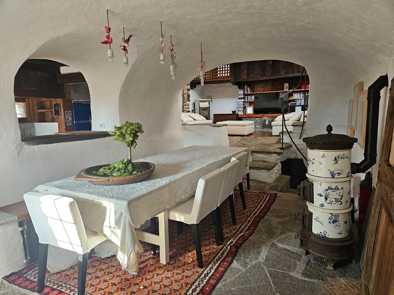 Rustico in Vendita a Sarre, zona località Lalex, 690'000€, 280 m²