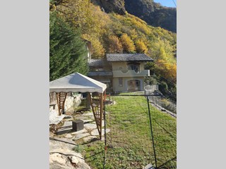 Quadrilocale in Vendita a Pont Saint Martin, zona vicinanze centro, 595'000&euro;, 130 m²
