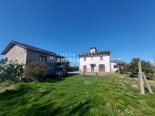 Casa di corte in Vendita a Ponsacco, 205'000€, 300 m², con Box