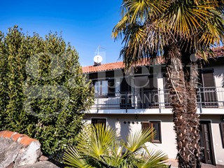 Casa Indipendente in Vendita a Pinerolo, 179'000€, 290 m²