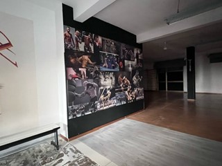 Negozio in Affitto a Civita Castellana, 2'000€, 500 m²