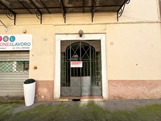 Negozio in Vendita a Castel Sant'Elia, 15'000€, 35 m²