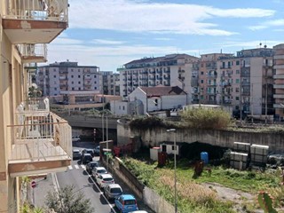 Bilocale in Vendita a Salerno, 176'000&euro;, 65 m²