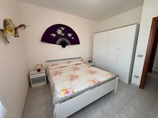 Trilocale in Vendita a Trinità d'Agultu e Vignola, 110'000€, 59 m², con Box