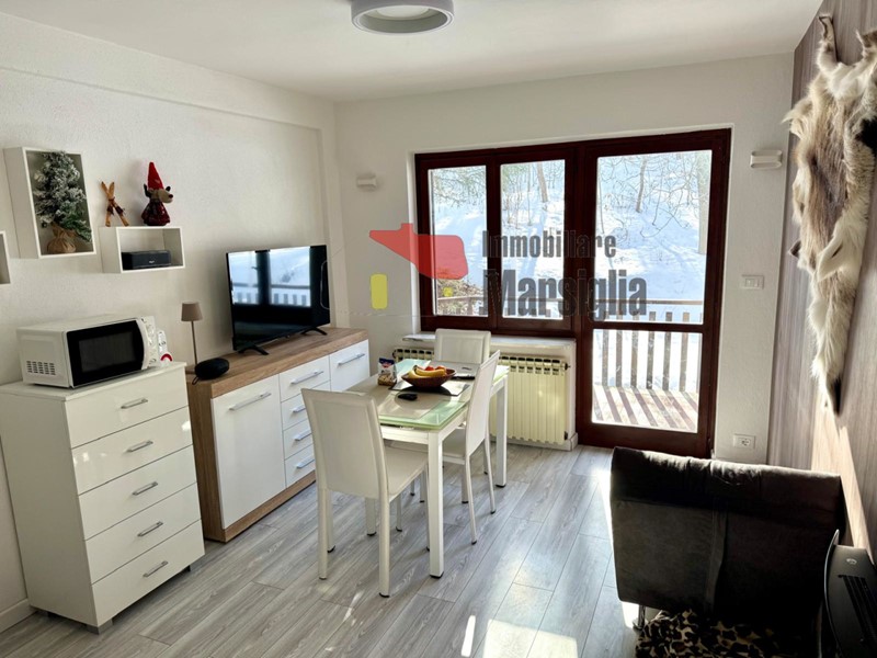 Trilocale in Vendita a Limone Piemonte, 149'000€, 55 m², arredato, con Box