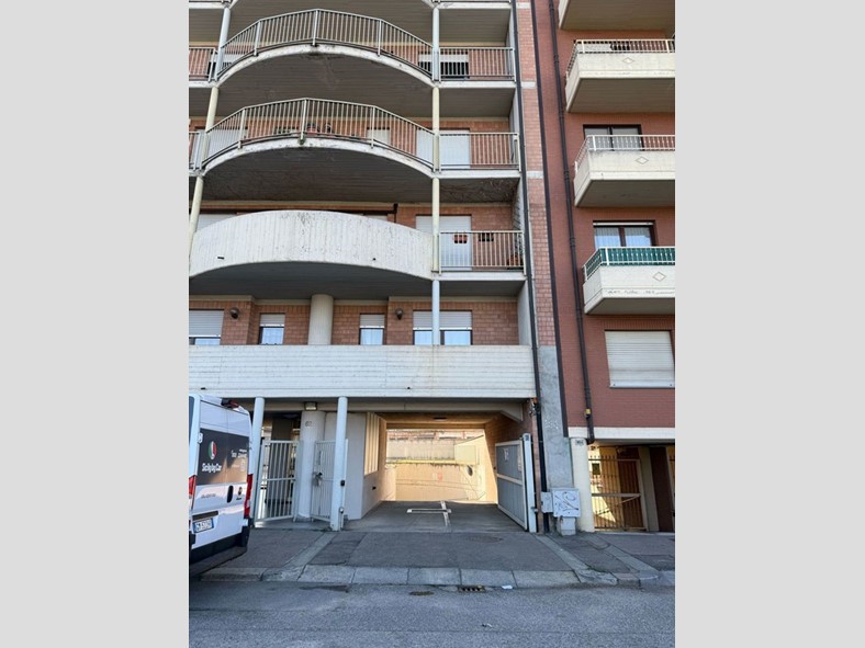 Box in Vendita a Torino, 24'000€, 24 m²