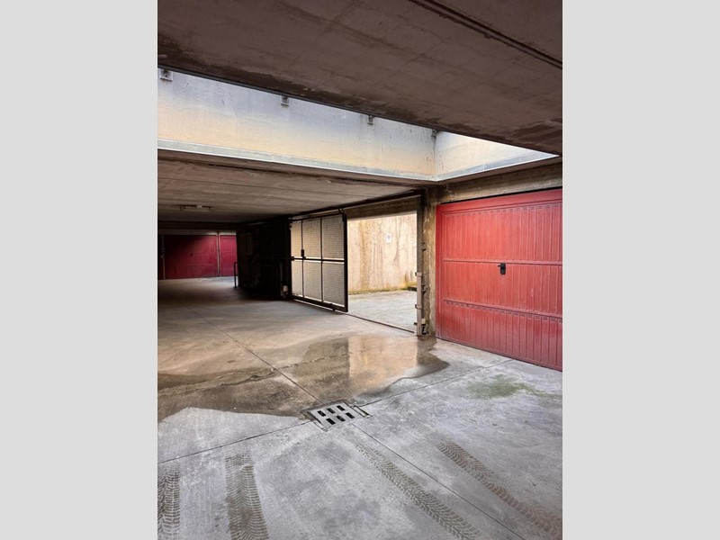 Box in Vendita a Paderno Dugnano, 13'000€, 15 m²