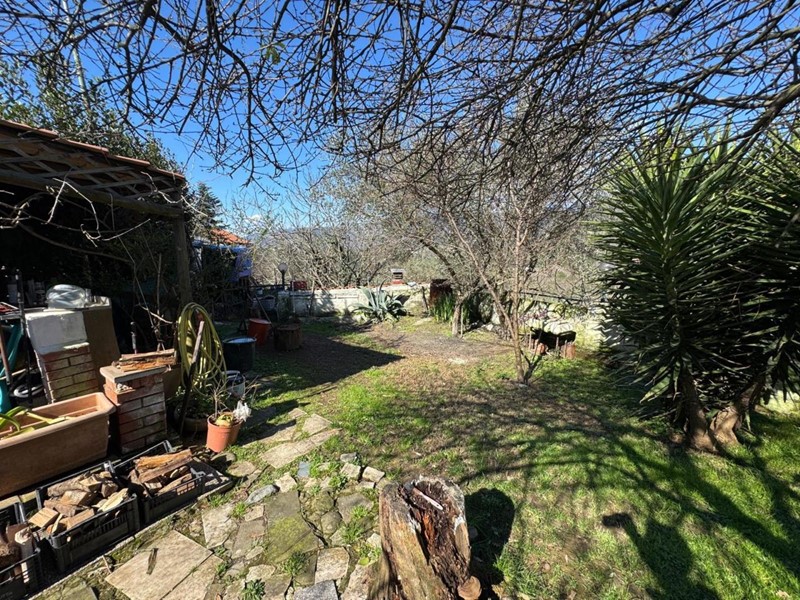 Casa Semi Indipendente in Vendita a Bolano, 299'000&euro;, 220 m²