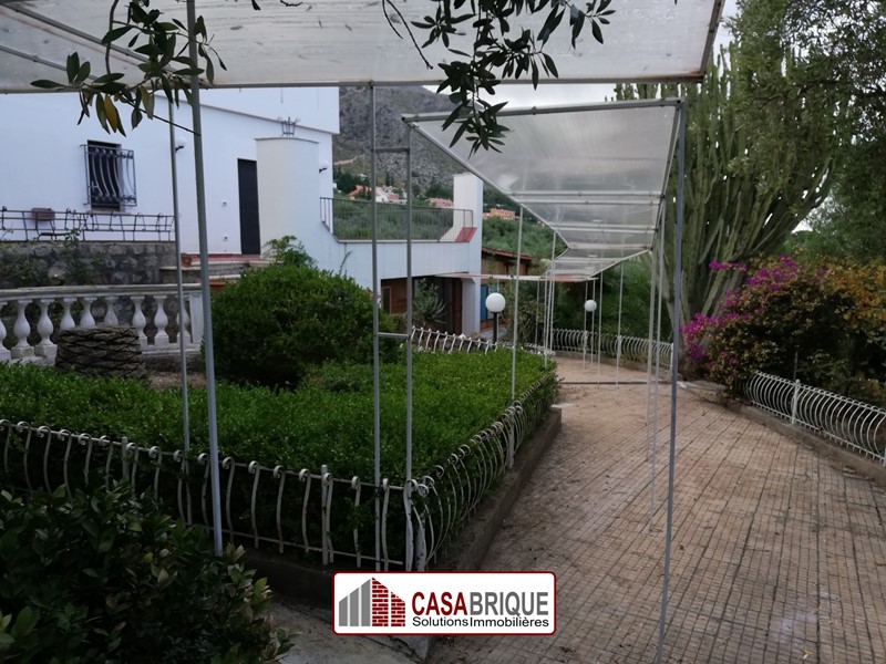 Villa in Vendita a Trabia, 265'000€, 180 m²