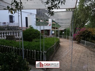 Villa in Vendita a Trabia, 265'000€, 180 m²