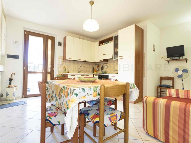 Trilocale in Vendita a Piombino, zona Riotorto, 227'000&euro;, 78 m², arredato, con Box