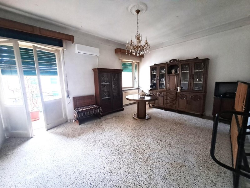 Trilocale in Vendita a Massa, 130'000€, 90 m²