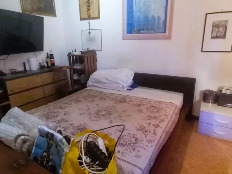 Appartamento in Vendita a Carrara, zona Marina di Carrara, 180'000€, 90 m², arredato