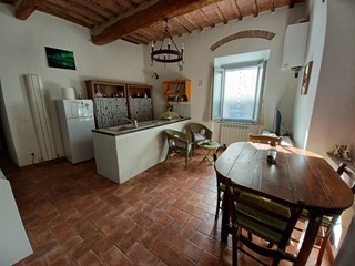Trilocale in Vendita a Colle di Val D'Elsa, 135'000€, 70 m²