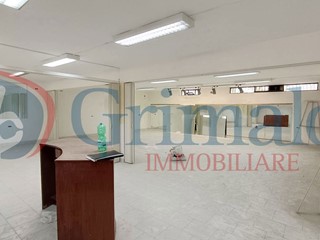 Bilocale in Affitto a Brusciano, 800€, 140 m²