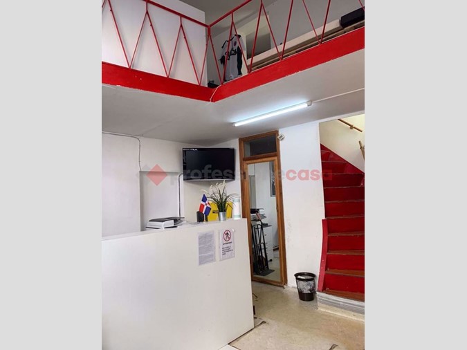 Negozio in Affitto a Arezzo, 350€, 30 m²