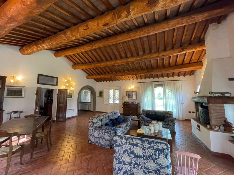 Casa Indipendente in Vendita a Cecina, 900'000€, 