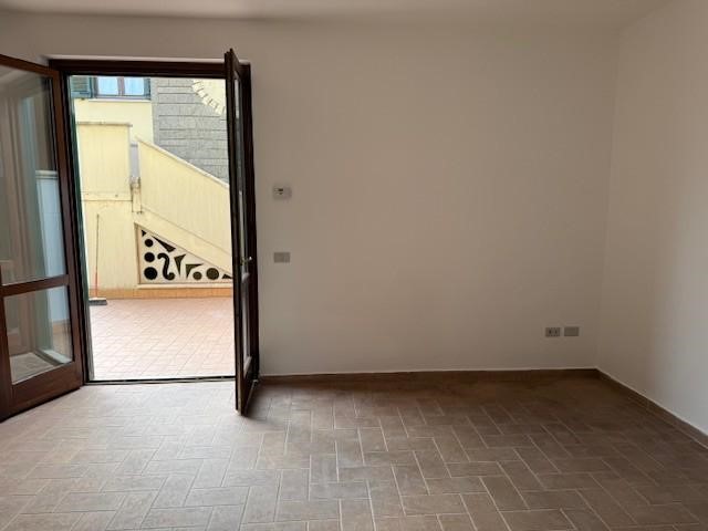 Quadrilocale in Vendita a Santa Croce sull'Arno, 155'000€, 70 m², con Box