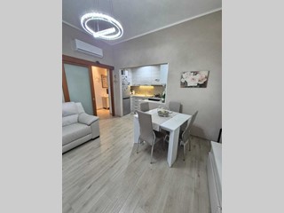 Quadrilocale in Vendita a La Spezia, zona CENTRO, 185'000€, 85 m²