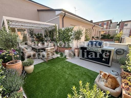 Attico in Vendita a Cascina, 295'000&euro;, 96 m²