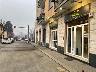 Attività commerciale in Vendita a Rivoli, 68'000€, 70 m²