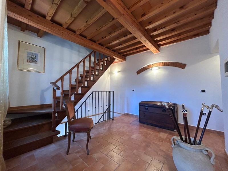 Casa Indipendente in Vendita a Cerreto Guidi, 320'000€, 130 m²