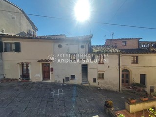 Quadrilocale in Vendita a Terricciola, zona Morrona, 57'000€, 100 m², arredato