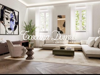 Appartamento in Vendita a Fiesole, 1'300'000€, 170 m², arredato