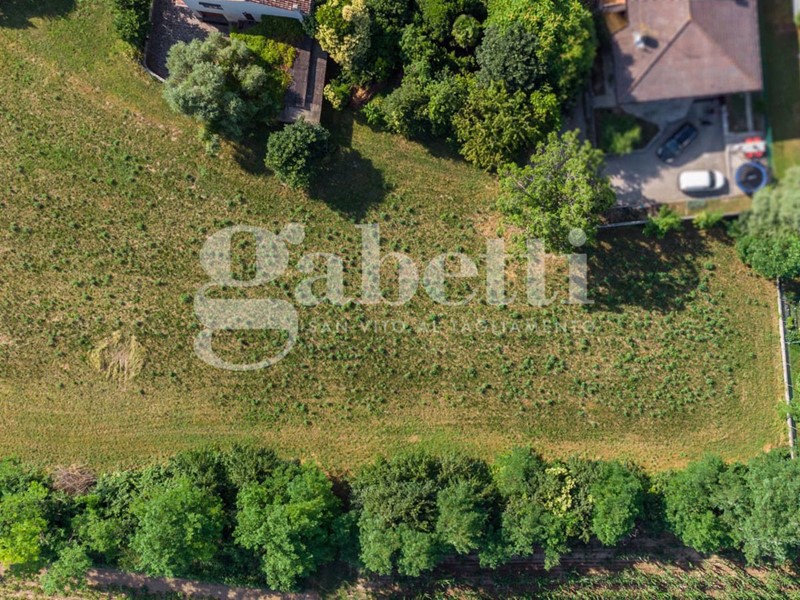 Terreno edificabile in Vendita a San Vito al Tagliamento, 45'000€, 2210 m²