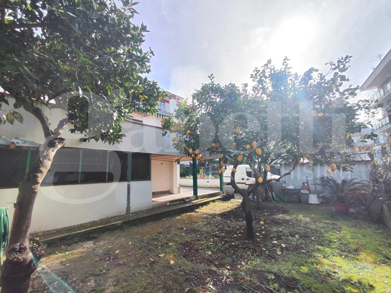 Casa Indipendente in Vendita a Portici, 478'000€, 120 m²
