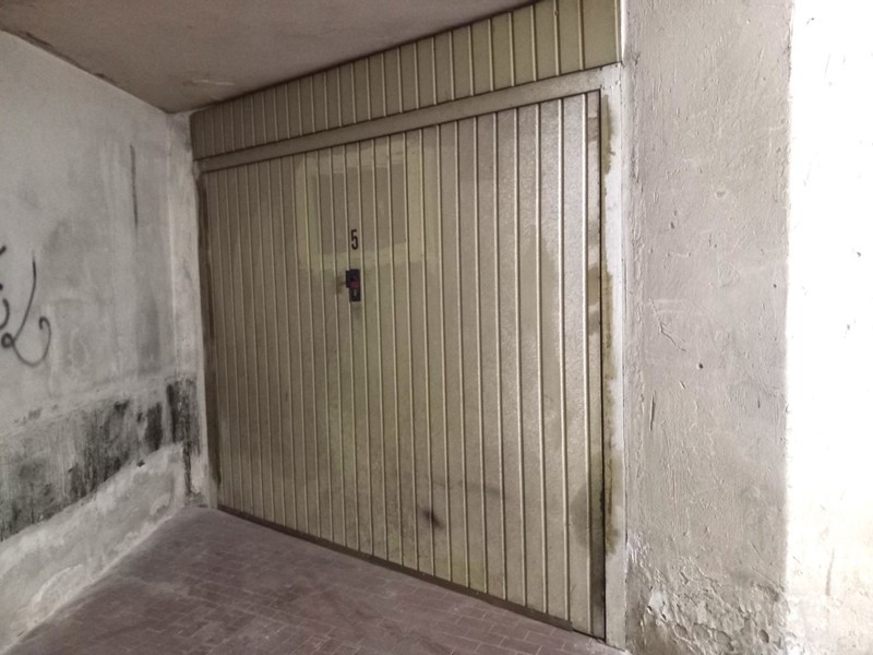 Box in Vendita a Tivoli, 30'000&euro;, 23 m²