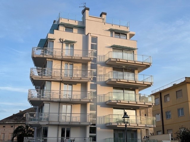 Quadrilocale in Vendita a Loano, 550'000€, 70 m², arredato