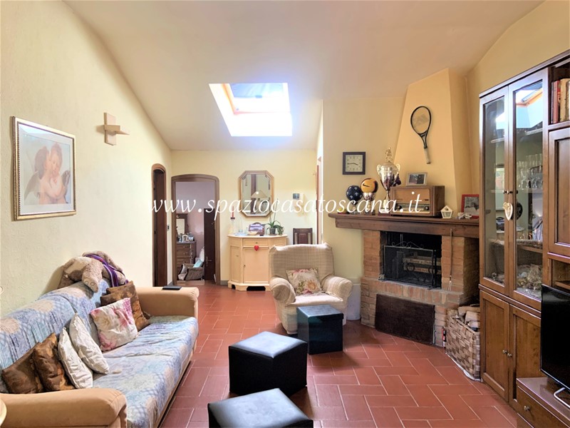 Quadrilocale in Vendita a Vaiano, 172'000€, 110 m²