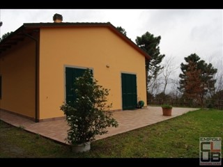 Casale in Vendita a Montaione, 680'000€, 140 m²