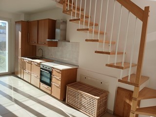 Trilocale in Vendita a Pisa, zona Calambrone, 325'000€, 65 m², arredato, con Box