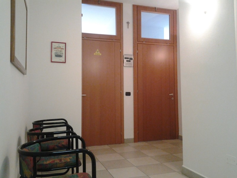 Ufficio in Vendita a San Miniato, zona San Miniato Basso, 130'000€, 60 m²
