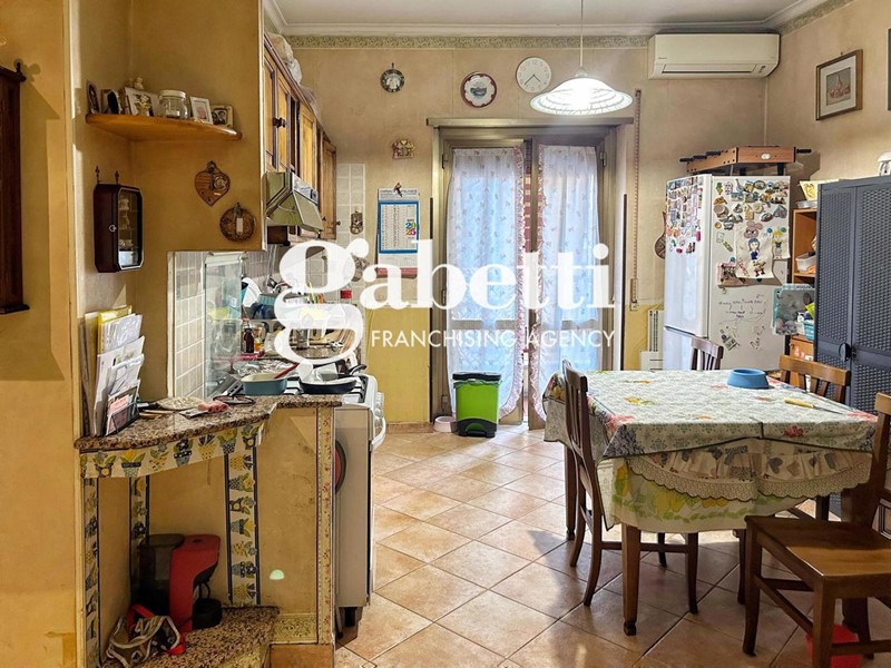 Trilocale in Vendita a Roma, 209'000€, 80 m²