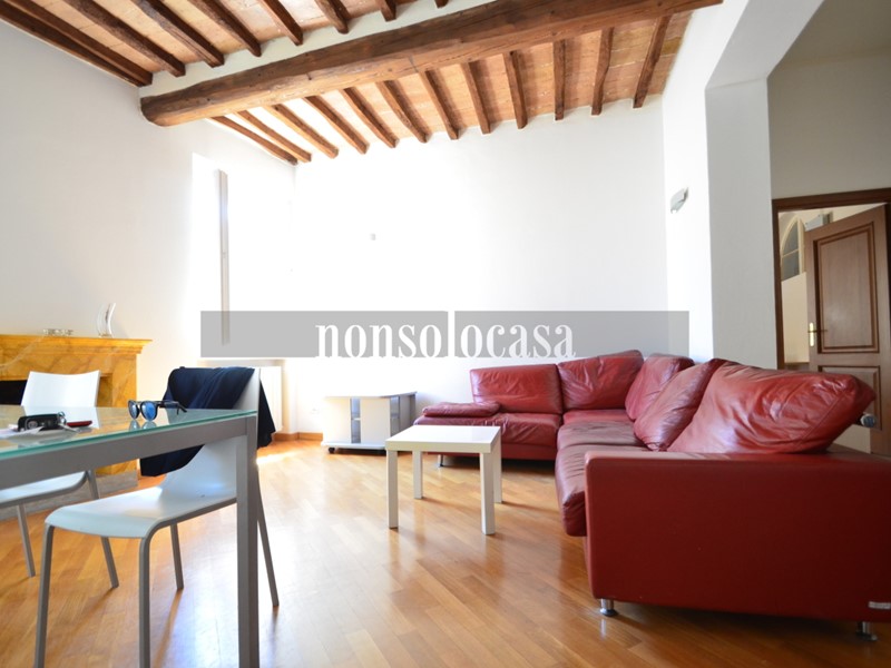 Appartamento in Vendita a Perugia, zona Centro cittÃ, 260'000€, 140 m²