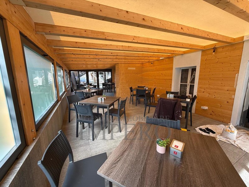 Attività commerciale in Vendita a Soldano, 90'000€, 150 m²