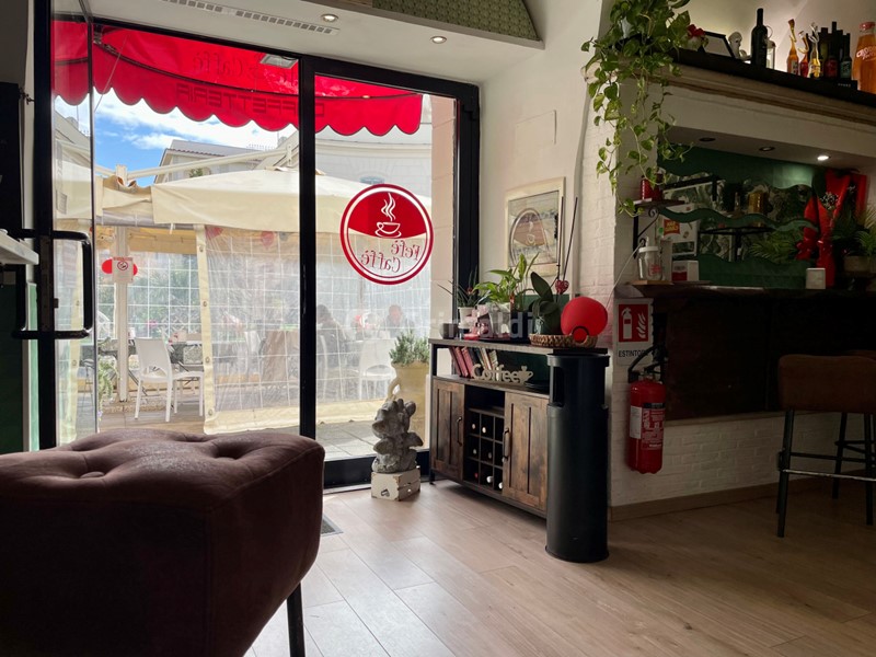 Attività commerciale in Vendita a Anzio, 50'000€, 36 m²