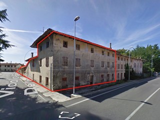 Casa Indipendente in Vendita a Visco, 45'000€, 312 m²